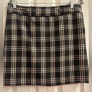 Ann Taylor Loft black and white plaid skirt
